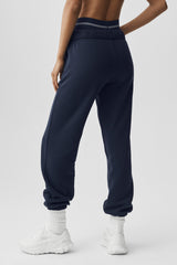 Accolade Sweatpant - Navy
