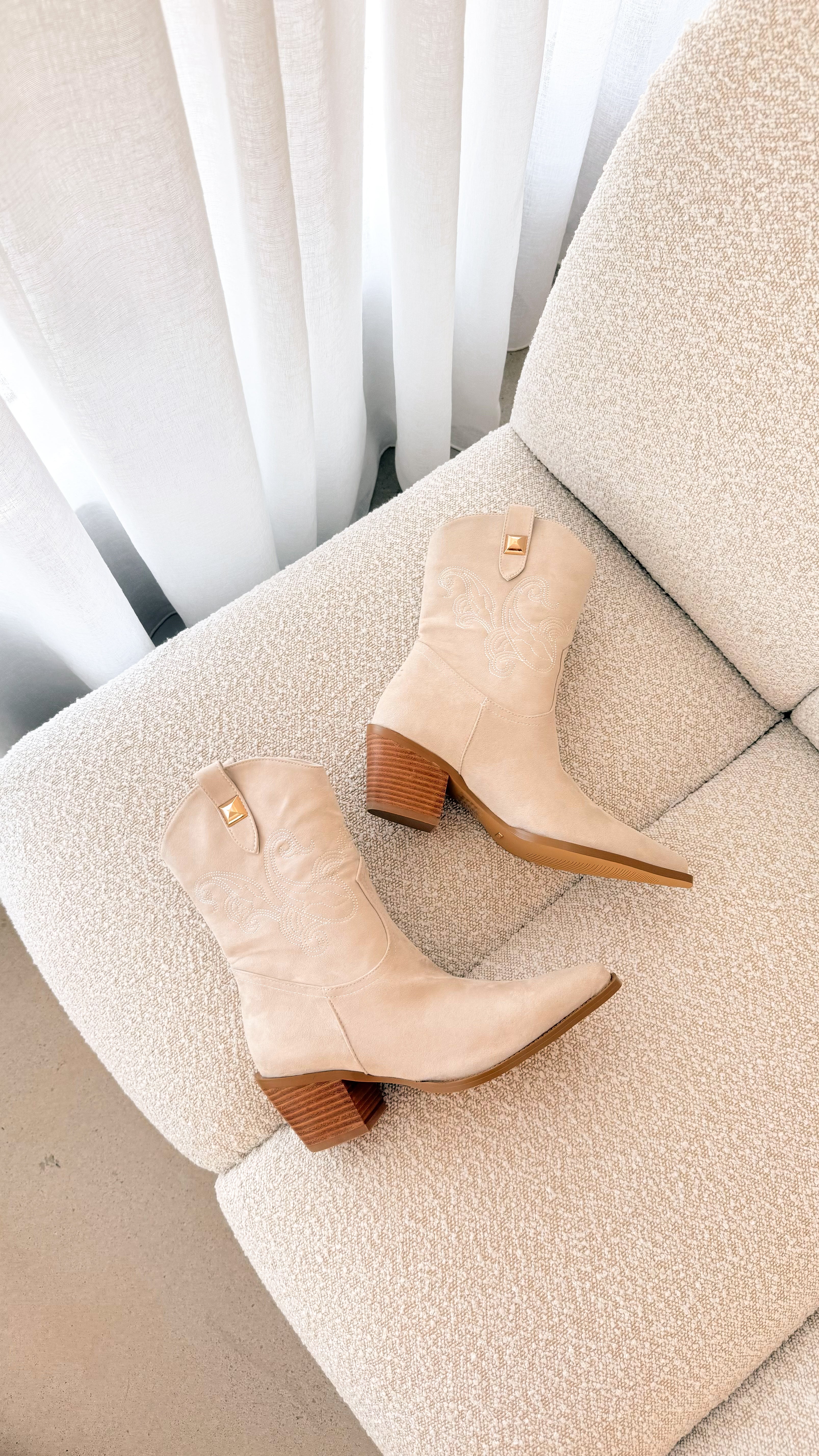Darla Boot - Sand Suede