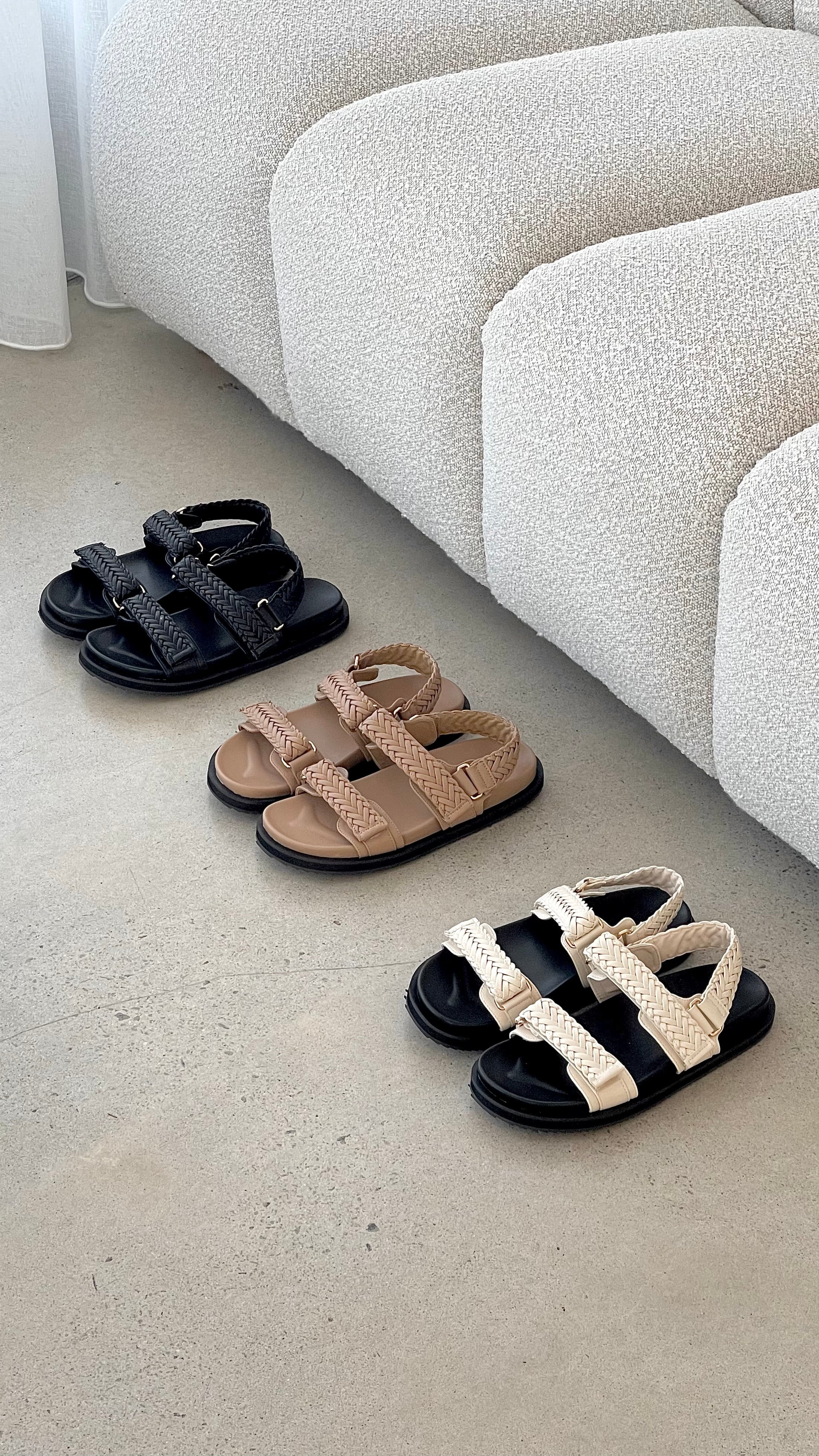 Taishi Slide - Black