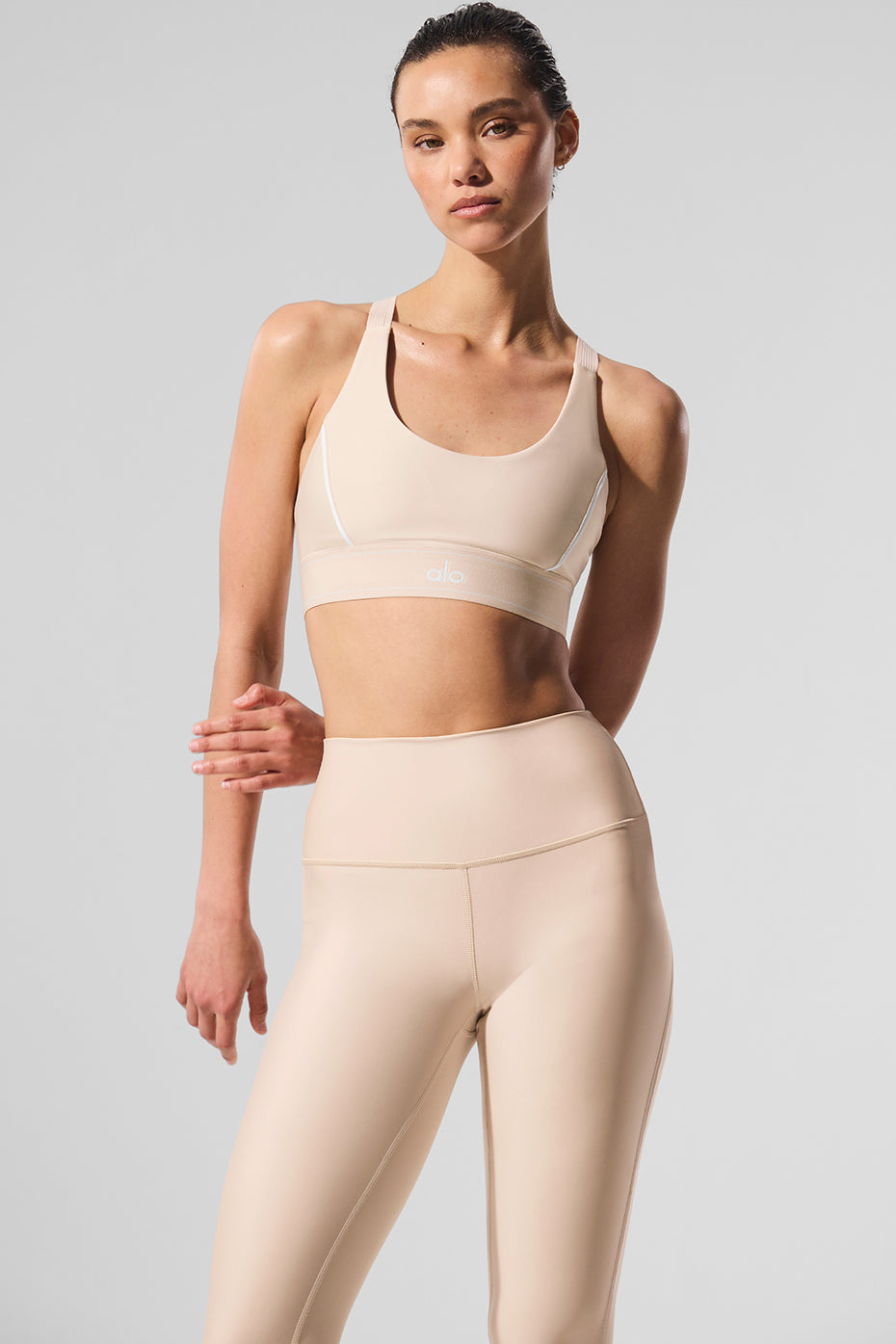 Airlift Suit Up Bra - Macadamia/White